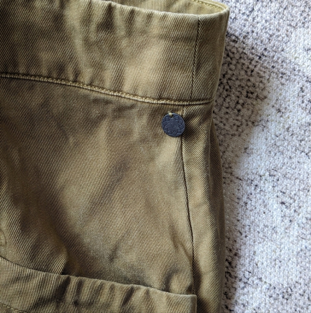 Chic Olive / Army Green Women's Mini Skirt By Numph, Designer - Picture 3 of 5